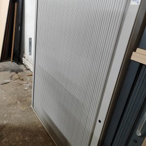 Dulap cu uși glisante